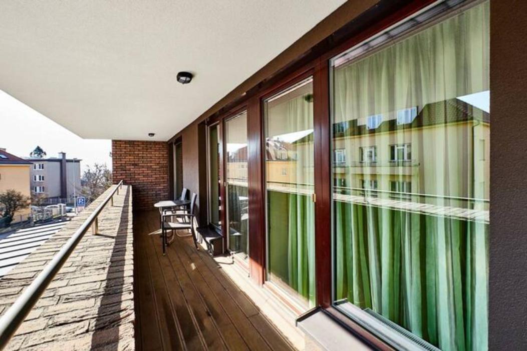 Luxury Apartment In Prague And Free Parking Buitenkant foto